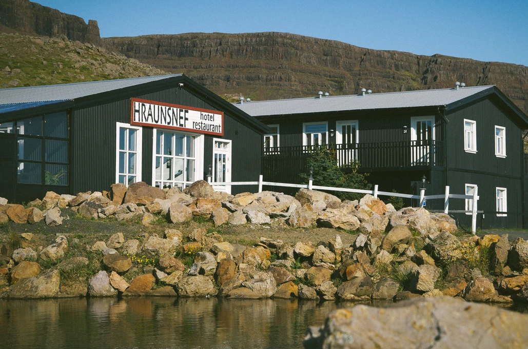 Hraunsnef hótel